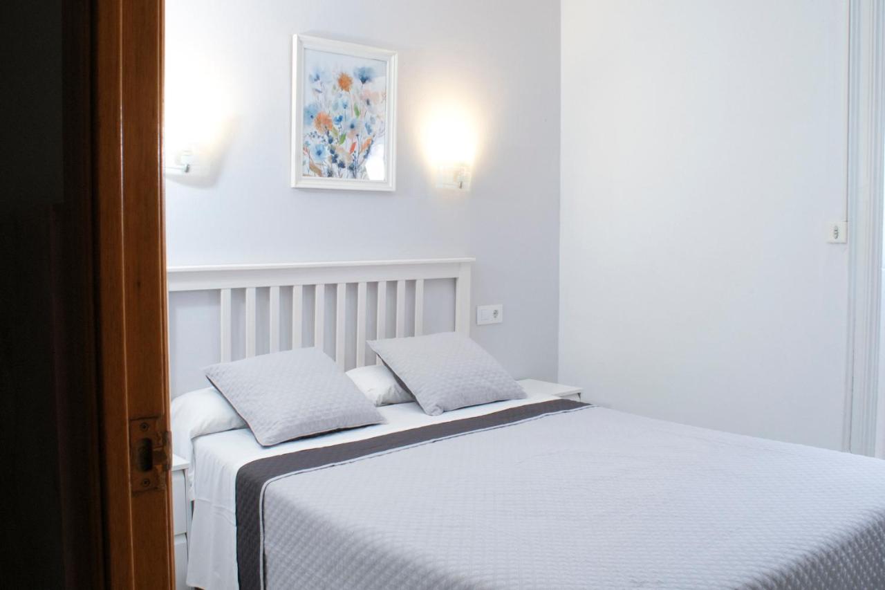 Hostal Ramos Barcelona Luaran gambar