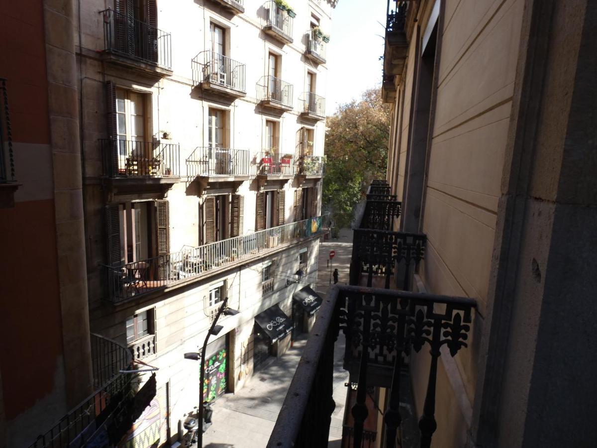 Hostal Ramos Barcelona Luaran gambar