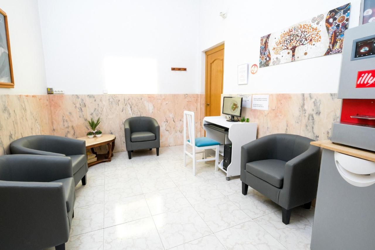 Hostal Ramos Barcelona Luaran gambar