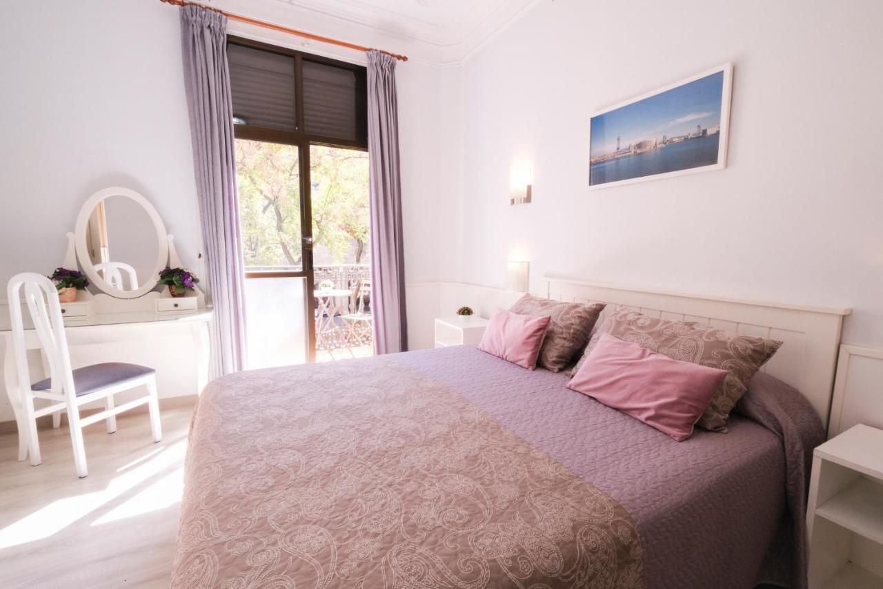 Hostal Ramos Barcelona Luaran gambar