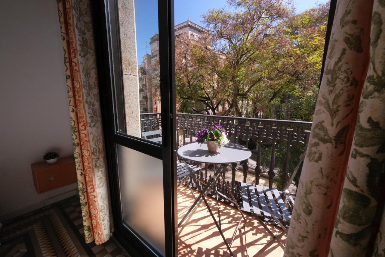 Hostal Ramos Barcelona Luaran gambar